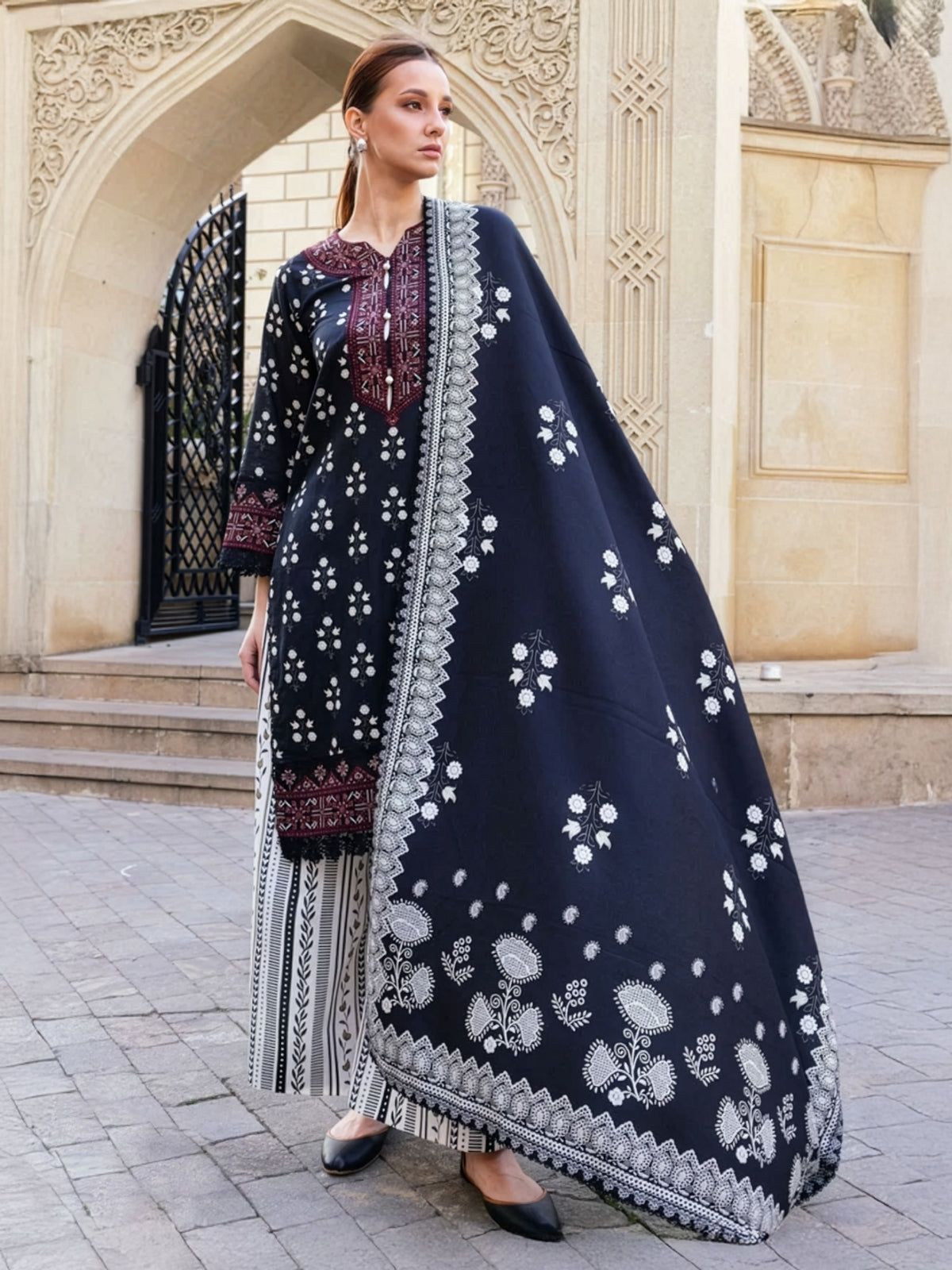 Black Embroidered Khaddar 3-Piece Suit – RZ193