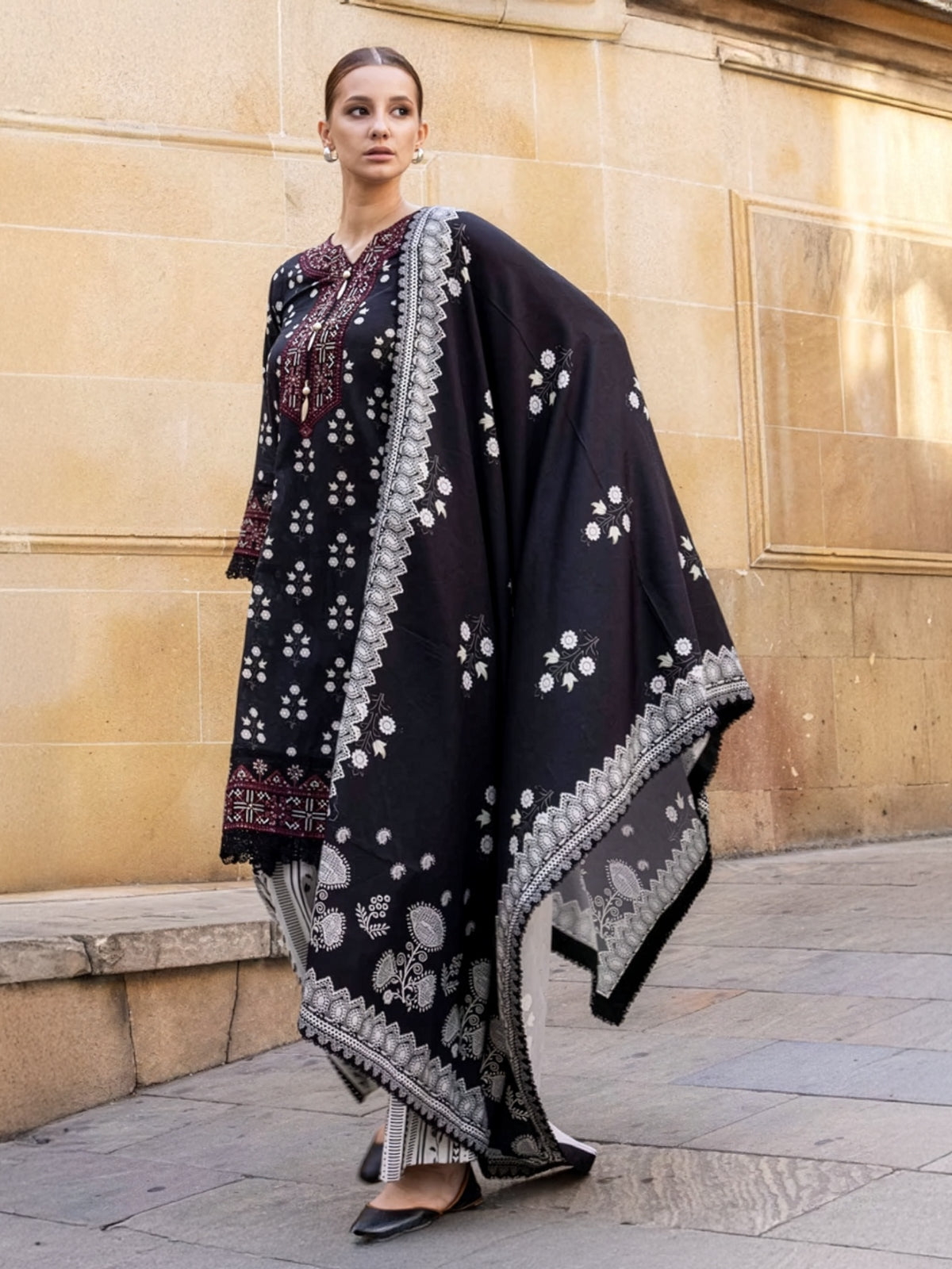 Black Embroidered Khaddar 3-Piece Suit – RZ193