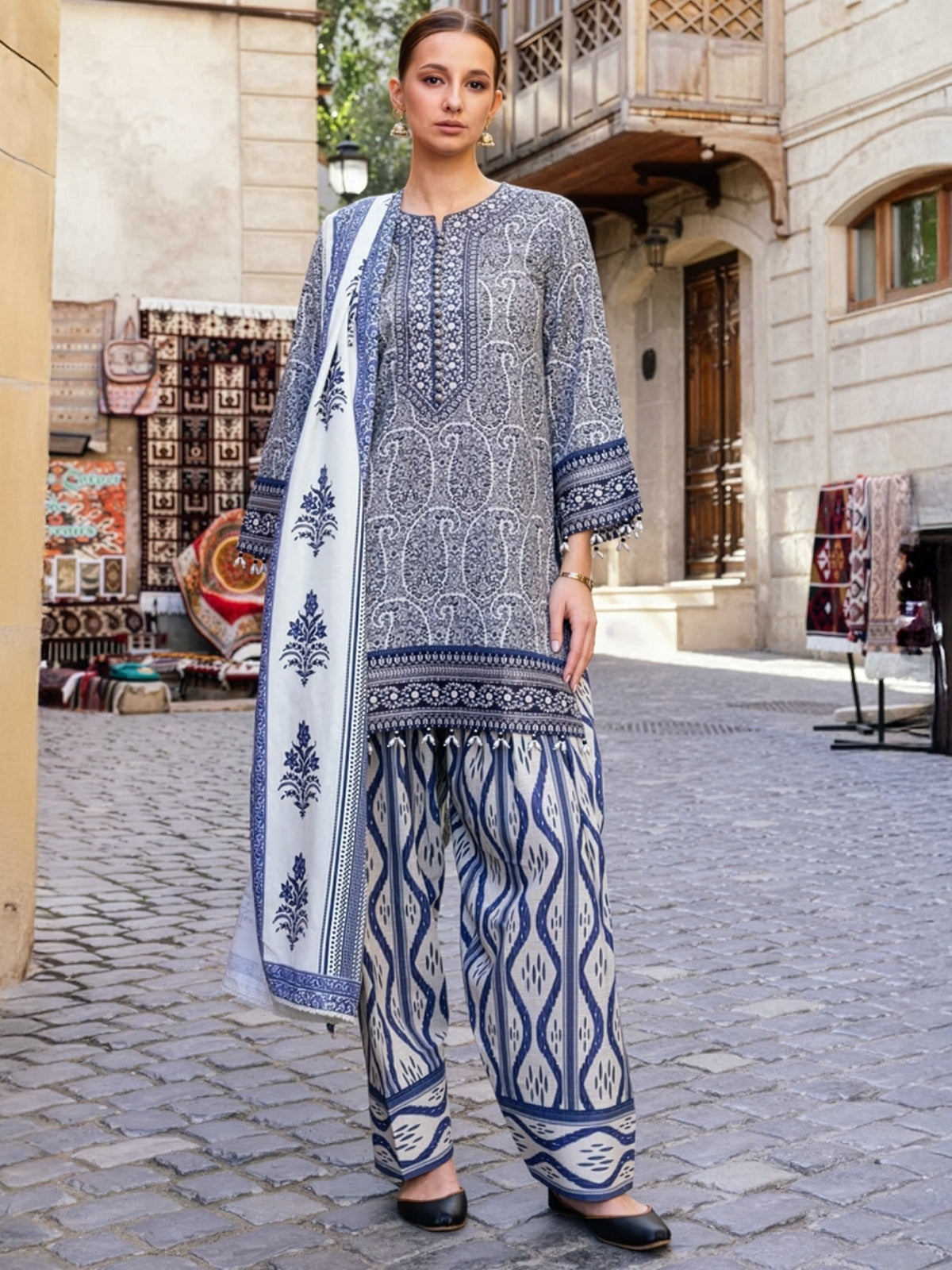 Blue Embroidered Khaddar 3-Piece Suit – RZ187